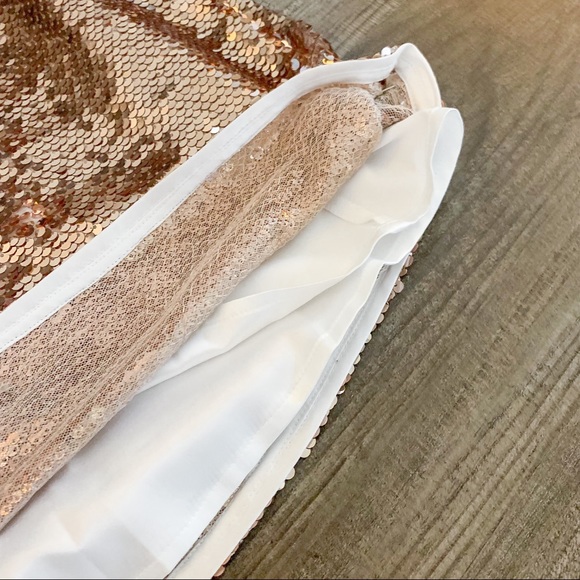 NBW Sequin Top Gold New Years - Picture 5 of 5